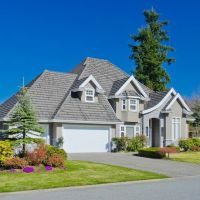 Woodberg Roofing and Restoration ico