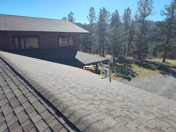 T. Hackbarth Roofing Picture 4