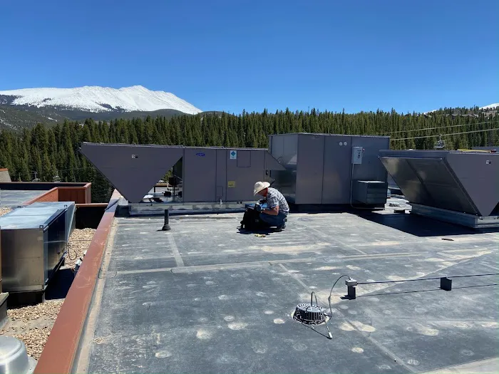 Red Hawk Roofing - Englewood CO Picture 10