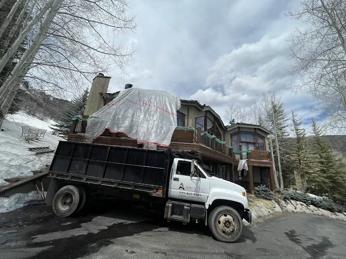 Roofing MV Picture 10