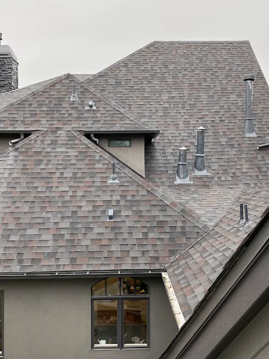 Lousberg Roofing & Exteriors Picture 7