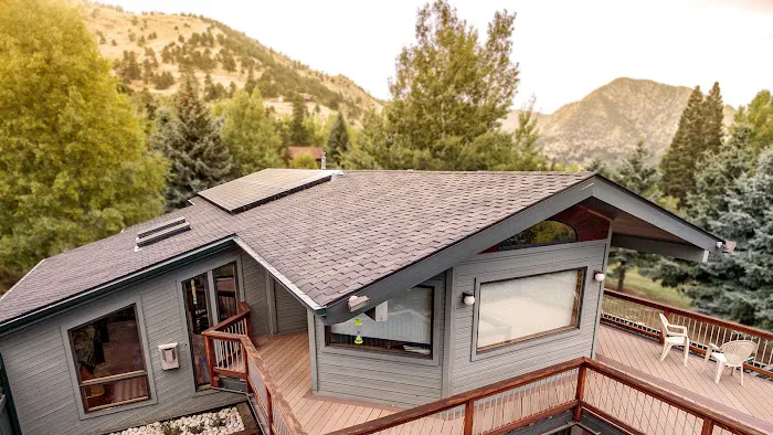 Lousberg Roofing & Exteriors Picture 4