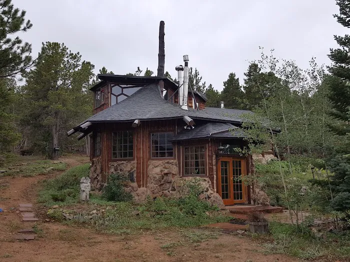 Green Gable Roofing & Exteriors Picture 1