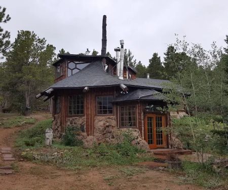 Green Gable Roofing & Exteriors