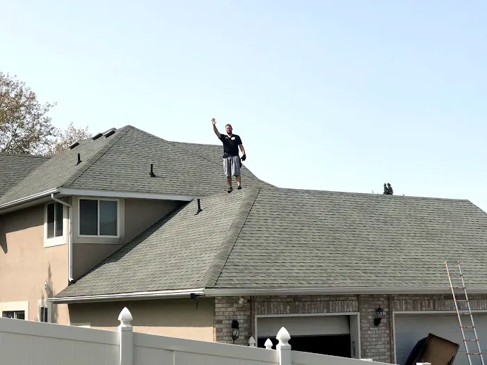 Storm Contracting Solutions - Roofing Contractor Picture 4