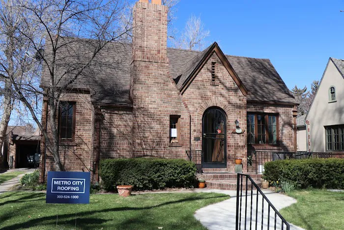 Metro City Roofing Picture 1