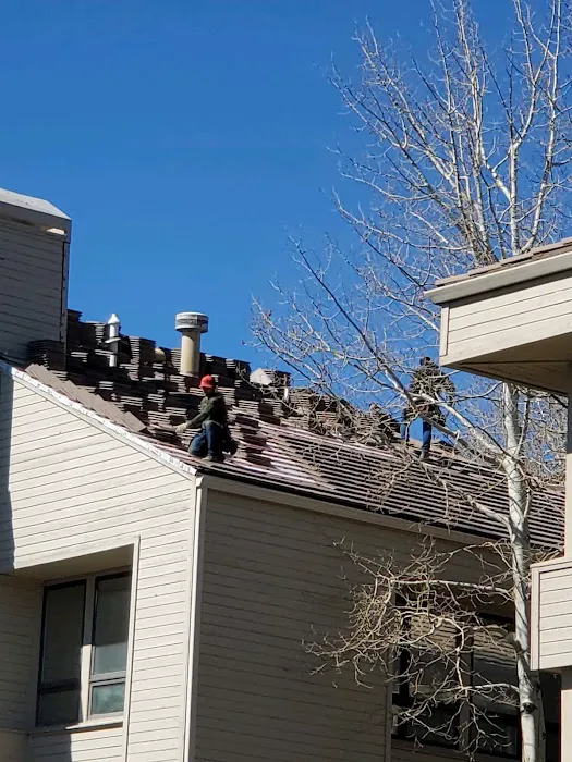 RR Roofing & Renovations, LLC Picture 3