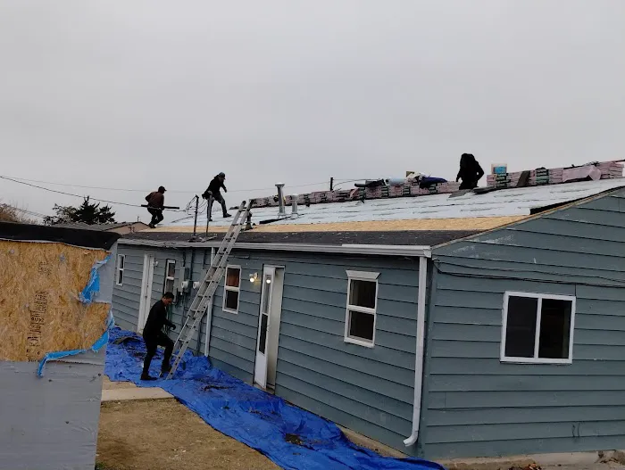 Climax Roofing & Construction Picture 2