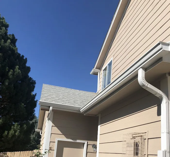 Highline Roofing and Gutters, Inc. Picture 2