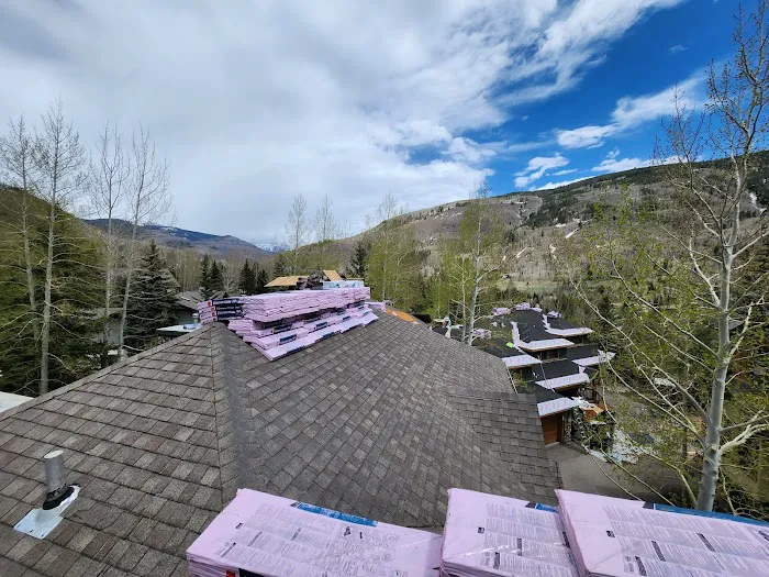 Bailey Roofing & Exteriors Picture 4