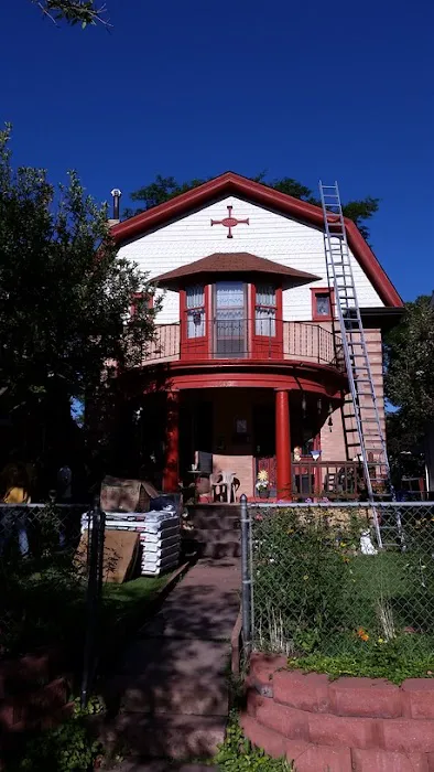 No Zombies Roofing Picture 1