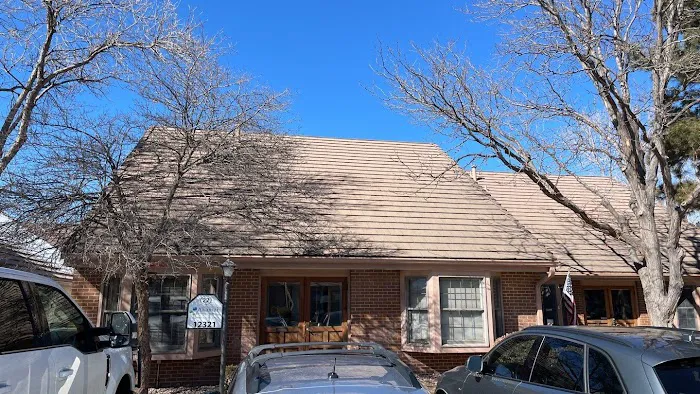 Peak Roofing and Solar Picture 2