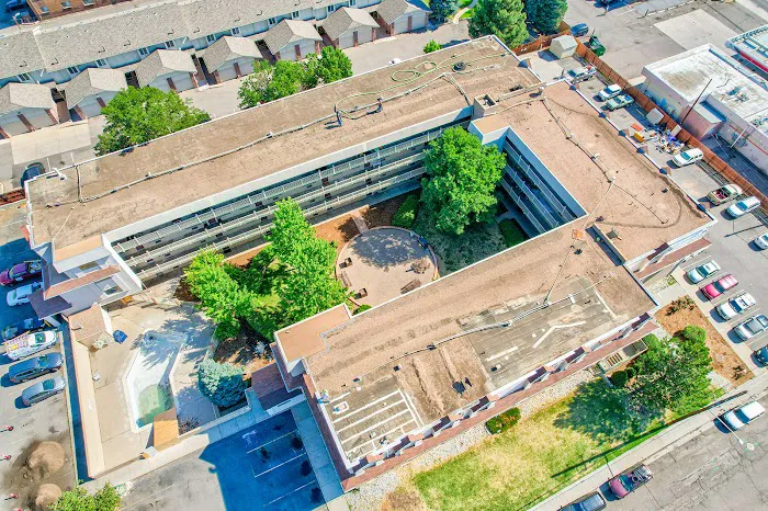 Commercial Roof Management Picture 1