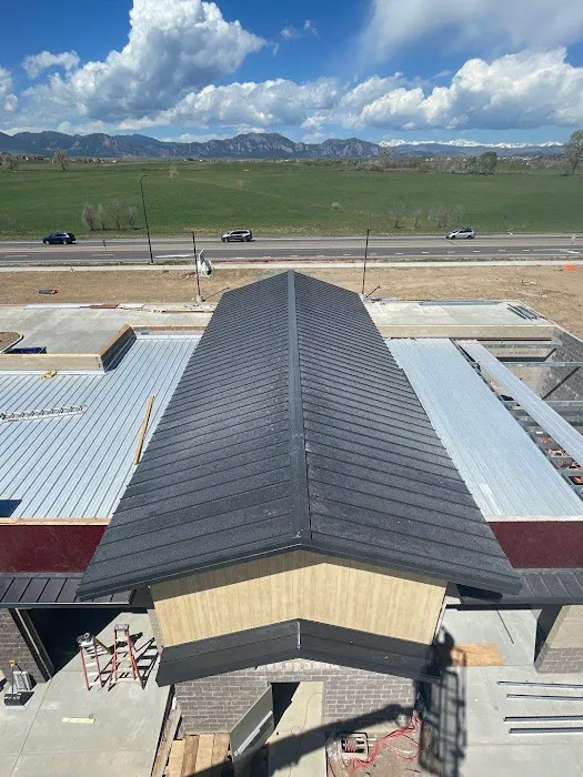 Aslan Corporation - Roofing and Exteriors Picture 1