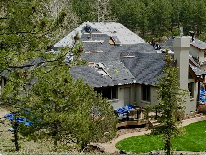 Reliable Exteriors Group Picture 1