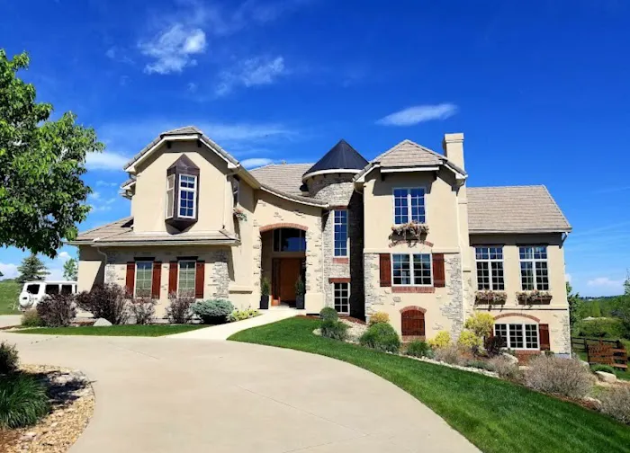 Reliable Exteriors Group Picture 6