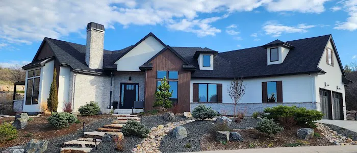 Simple Roofing & Exteriors Picture 3