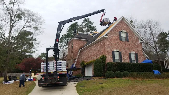 American Roofing & Construction, LLC Picture 1