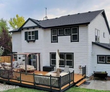 Prime Time Roofing LLC