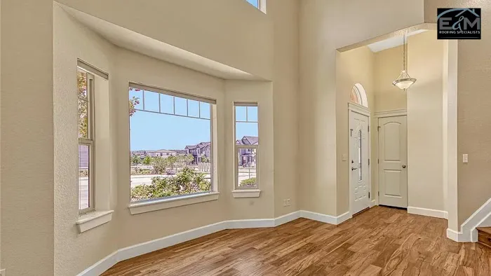 E&M Roofing Specialists Picture 4