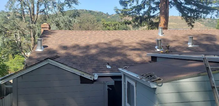 Best Roofing & Construction Picture 4