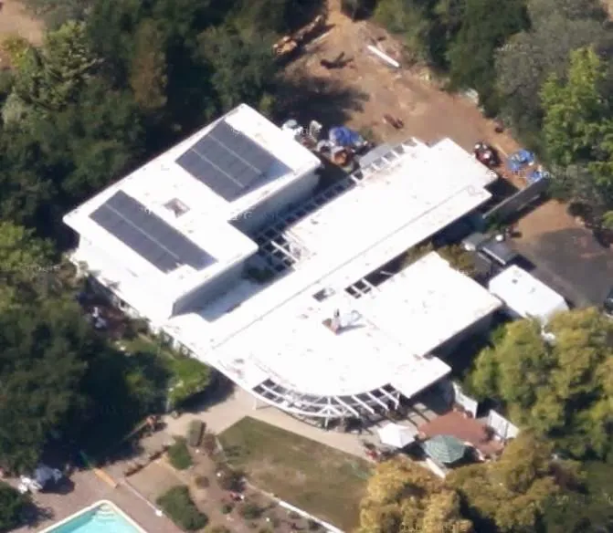 Roofing Service Group Picture 5