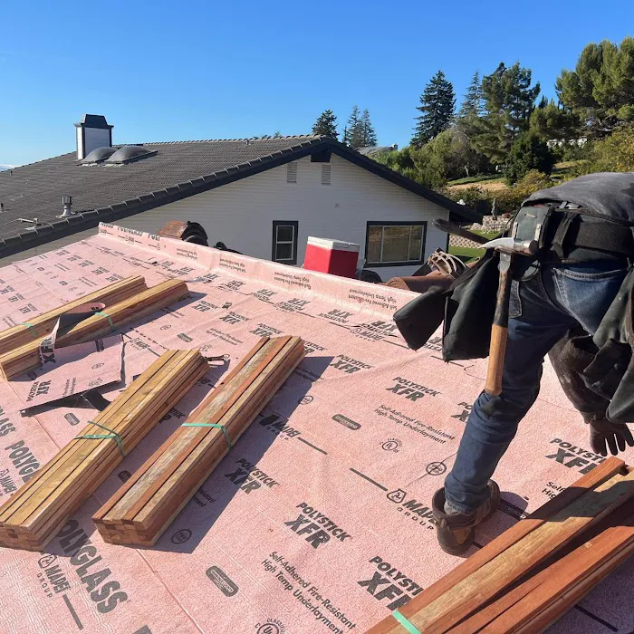 The Crew Roof Repair & Install Picture 4