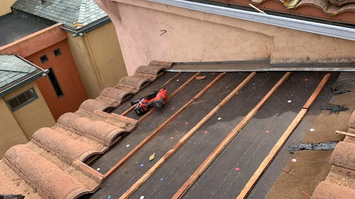 HG Roofing & Remodeling Picture 7