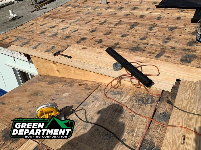 Green Department Roofing Contractor Picture 4