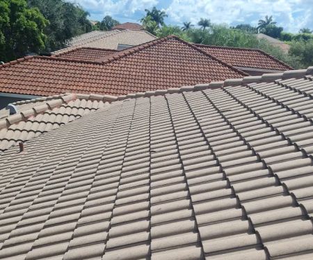 Thomas roofer and repair