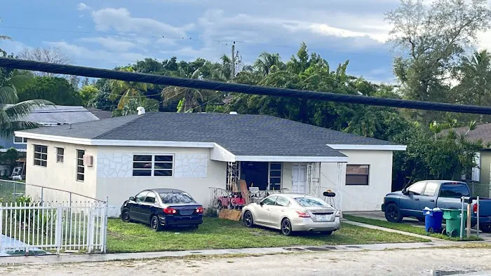 Kw roofing services Picture 3