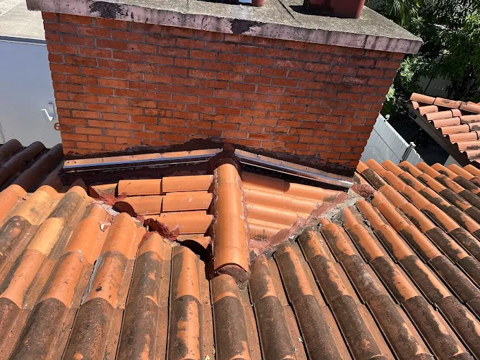 Kw roofing services Picture 1