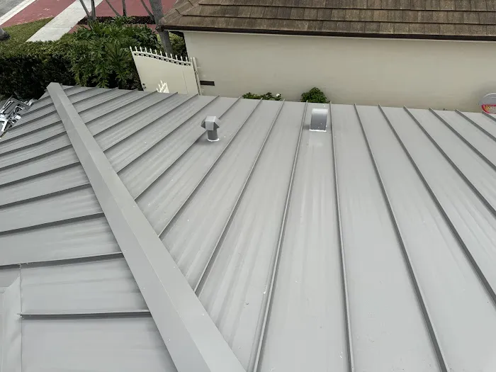 United Roofing Contractors Corp. Picture 2