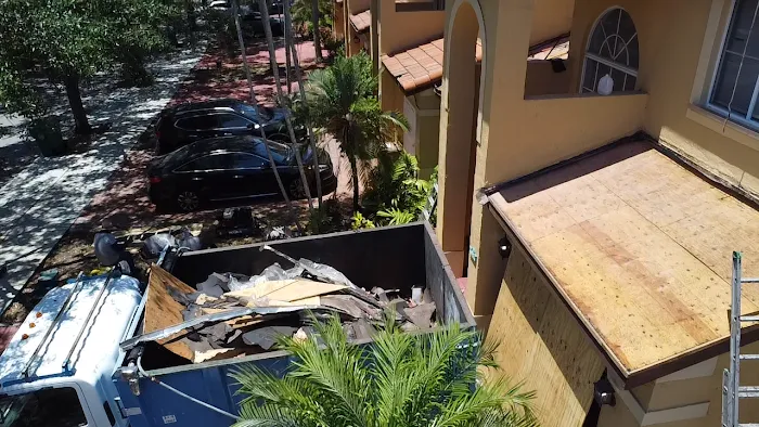 ROOF SHARX Picture 2