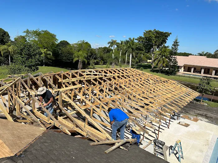 MJ Ortiz Roofing LLC Picture 5