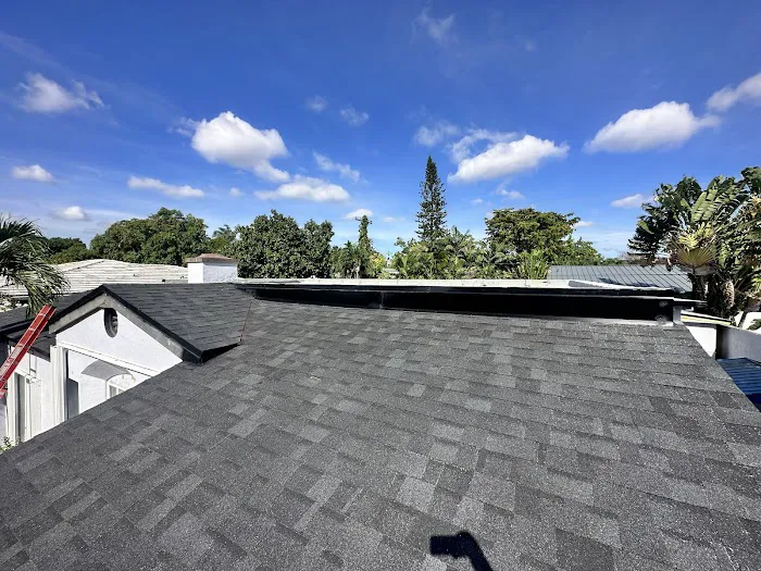 KDM Roofing Picture 1