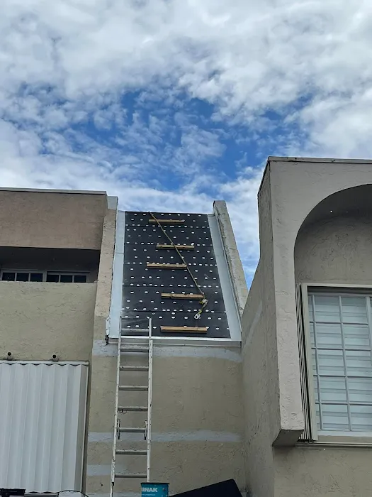 Aguilera roofing solutions Picture 9