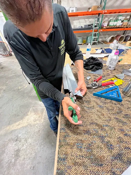 TopMetal Roofing Supplier Picture 1