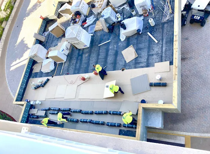 Pinnacle A Roofing Picture 3