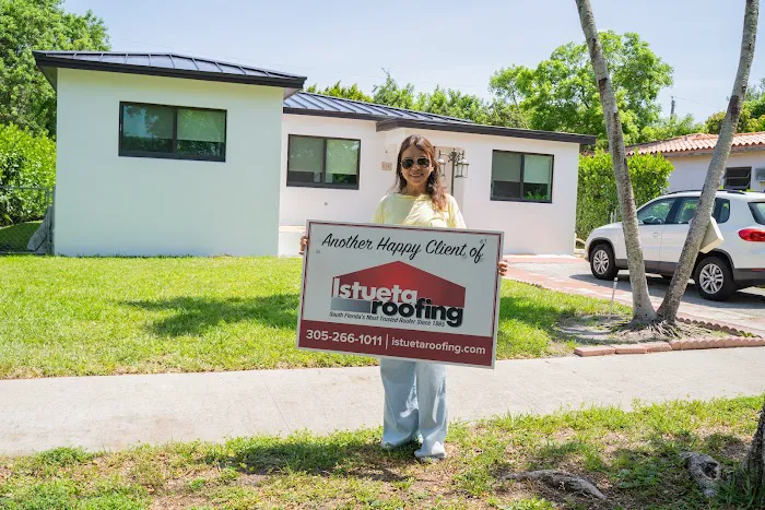 Istueta Roofing Picture 3