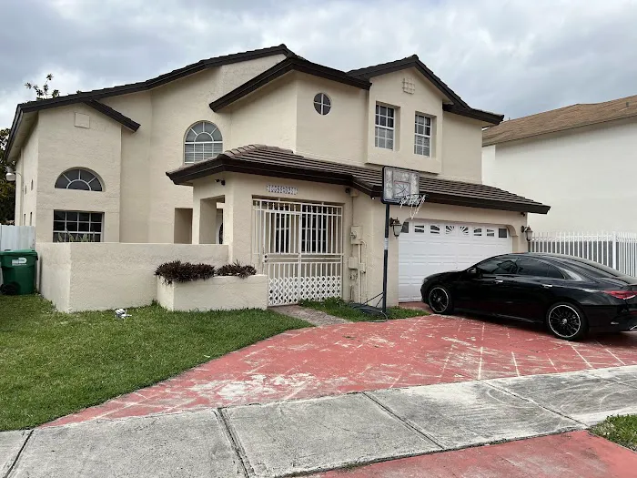 A Green Contractors Corp. Picture 1