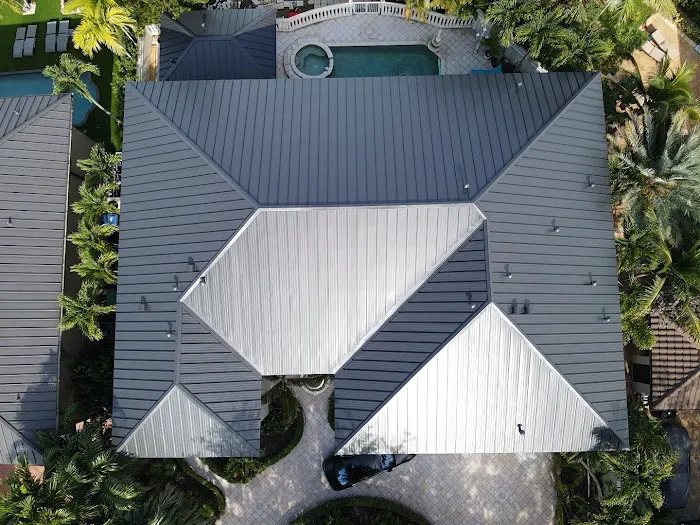 Serra Roofing Picture 1