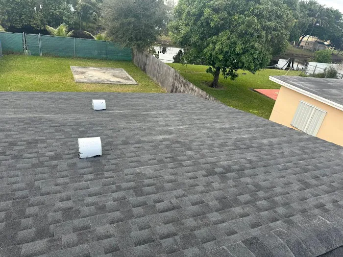 Serra Roofing Picture 7