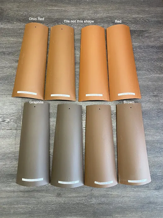 Verea Clay Tile Picture 3