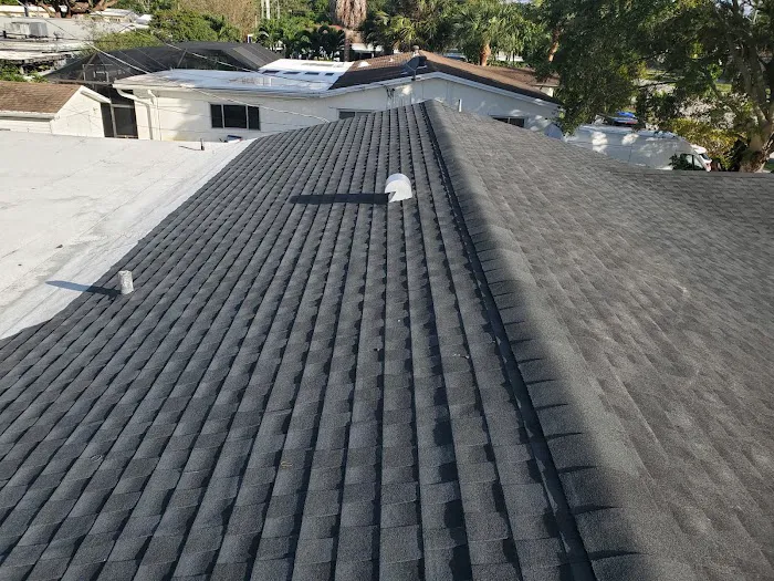 Fix Up Roofing and Construction LLC Picture 6