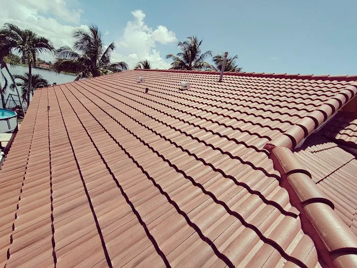 G&R Roofing LLC Picture 4