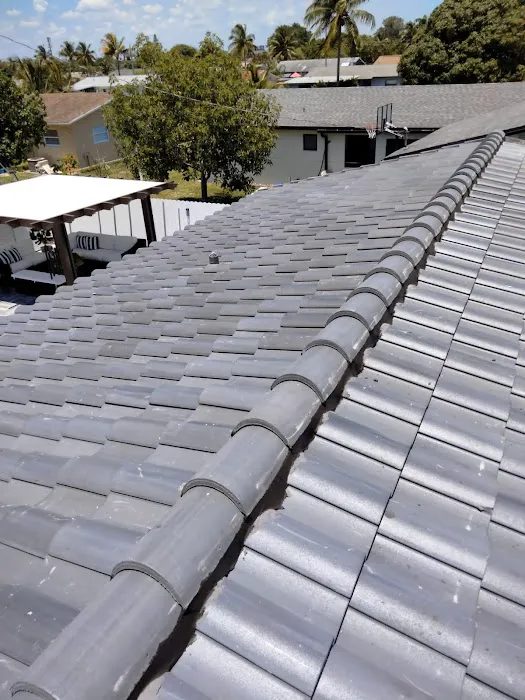 G&R Roofing LLC Picture 8