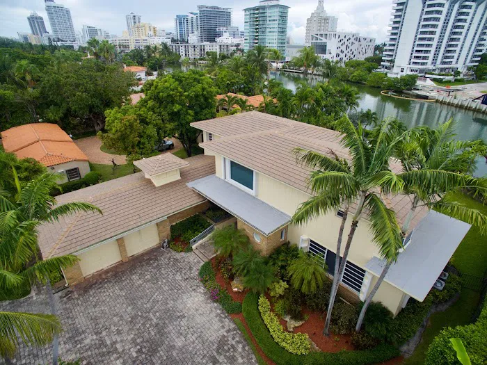 Z Roofing & Waterproofing, Inc. Picture 1