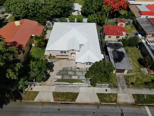 DUKE CONTRACTORS LLC Picture 1