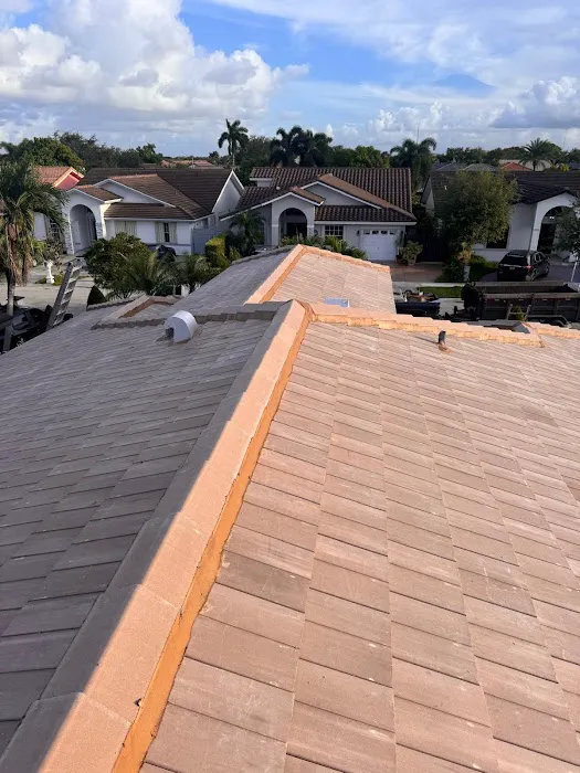 SRS Roofing Specialist Picture 3